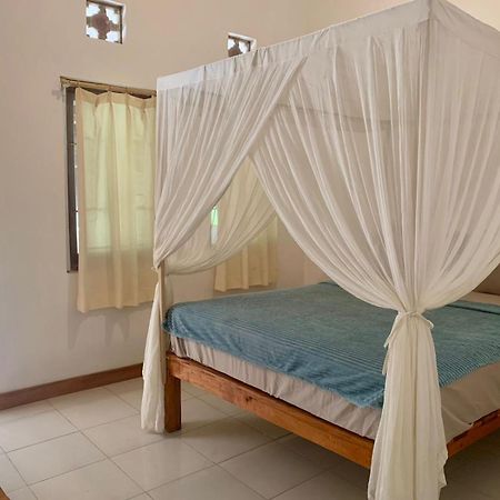 The Village Rua Beach Homestay Екстериор снимка